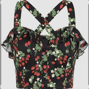 COLLECTIF EMILIA WILD STRAWBERRIES FRILL TOP SIZE SMALL